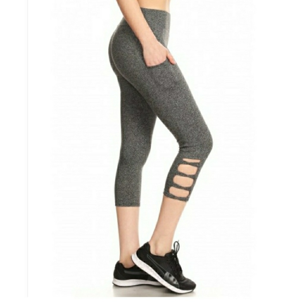 NWT- SOFT CROSS STRAP PANEL CAPRIS w/POCKET - Picture 2 of 5